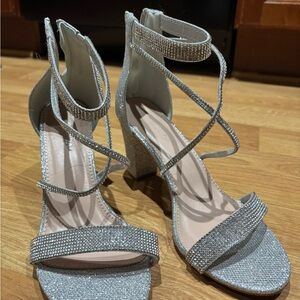 TOP Moda Glittering Silver Strappy Heels
